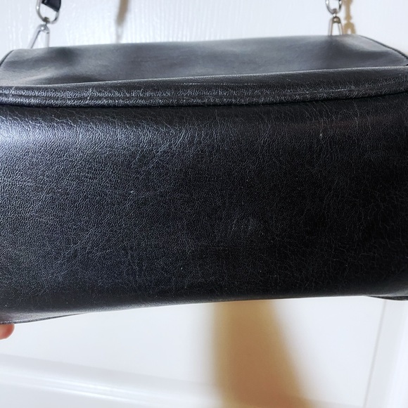 MATT & NAT Crossbody vegan leather purse, black - Picture 6 of 8